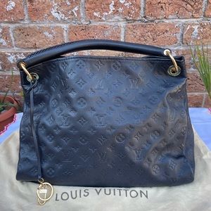 Authentic Louis Vuitton Artsy MM empreinte infini